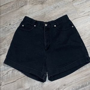 Vintage Black Mom Shorts!